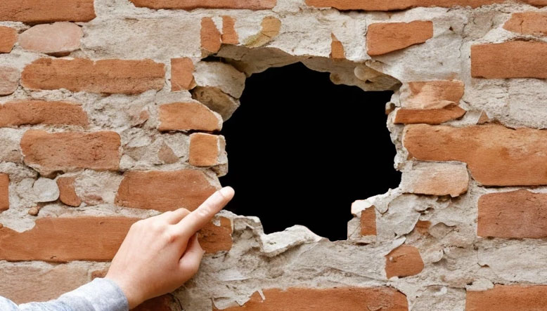 Tapar agujeros pared